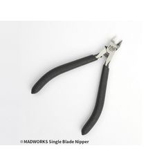 Single blade nipper