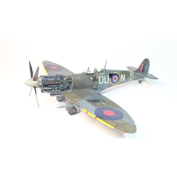 Spitfire Mk.IXc late (ProfiPACK edition) Eduard 8281 1:48, image 74