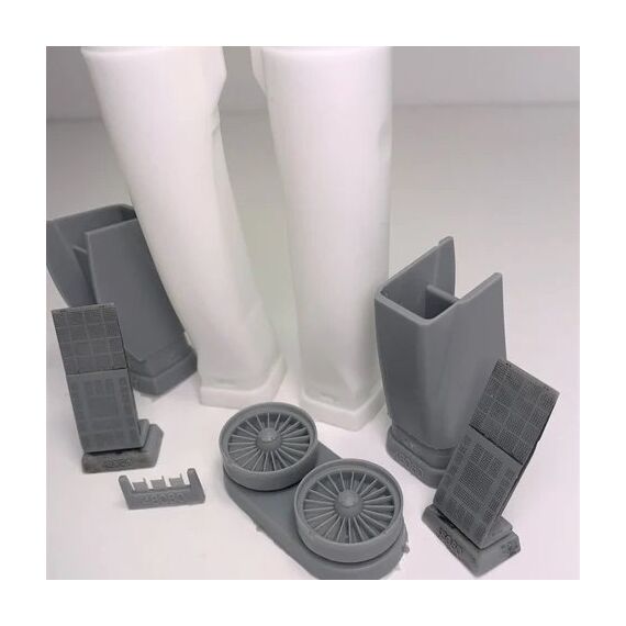 F-15 Eagle corrected seamless intakes w/ F-100-PW-100 engine faces