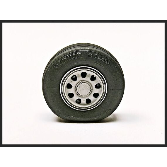 F-35A wheel set, image 10