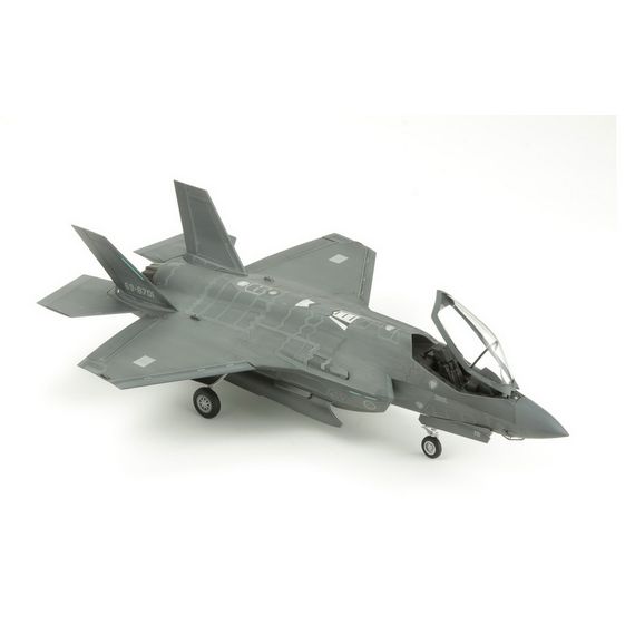 F-35A Lighting II fighter JASDF Meng LS-008 1:48, image 4