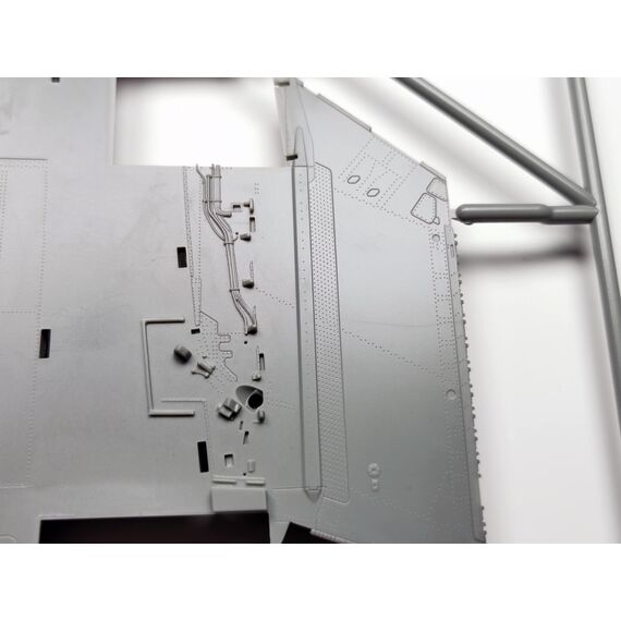 Su-33 Flanker D Minibase 8001 1:48, image 48