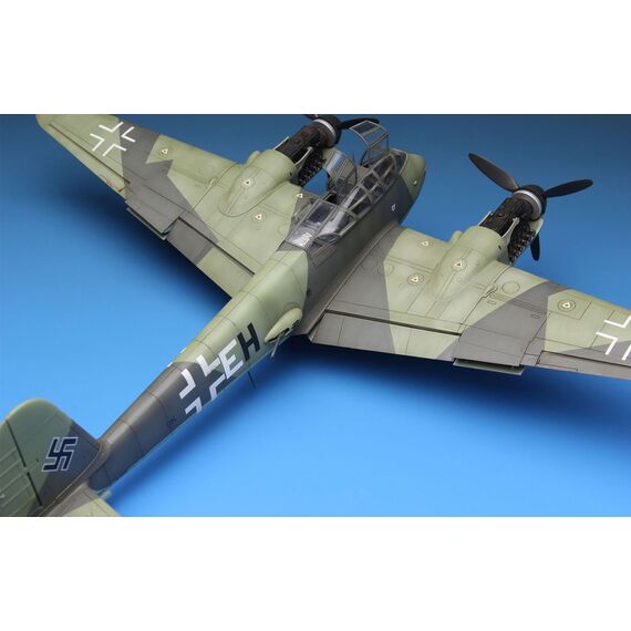 Me-410A-1 (dented lower part of the box) Meng LS-003 1:48, image 7