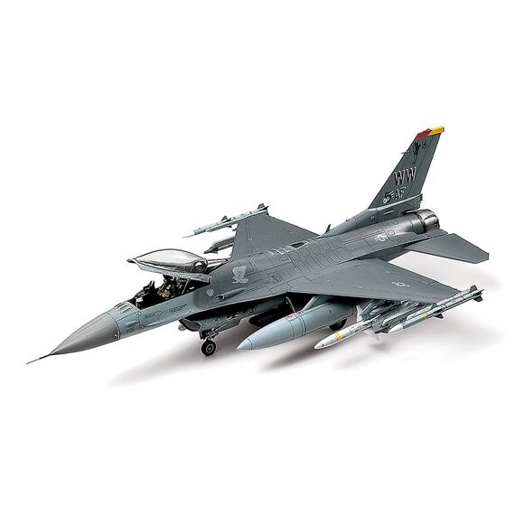 F-16CJ Tamiya 61098 1:48