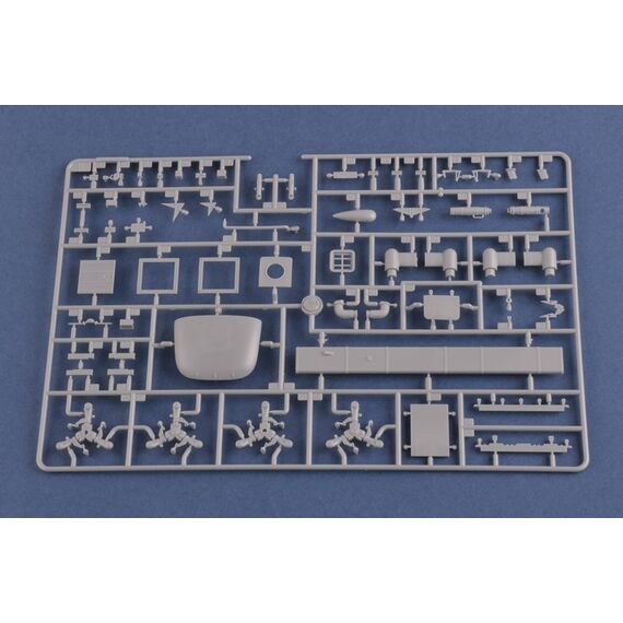 CH-47A Chinook HobbyBoss 81772 1:48, image 8