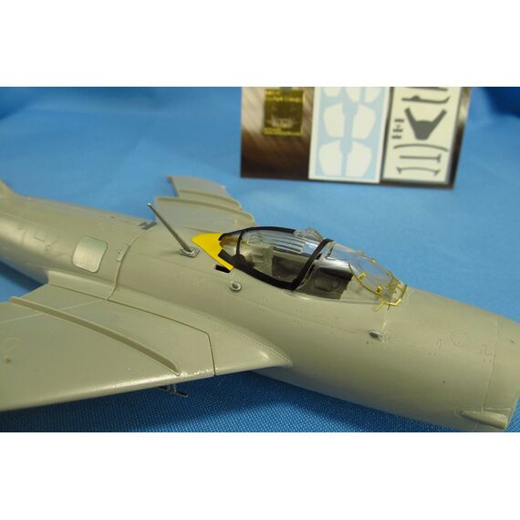 MiG-17PF exterior, image 4