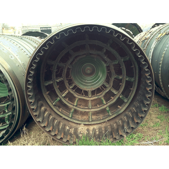 MiG-25 RB / RBT exhaust nozzle, image 22