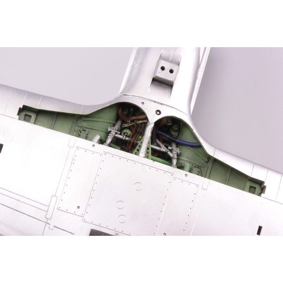 MC.202 undercarriage bay, image 8