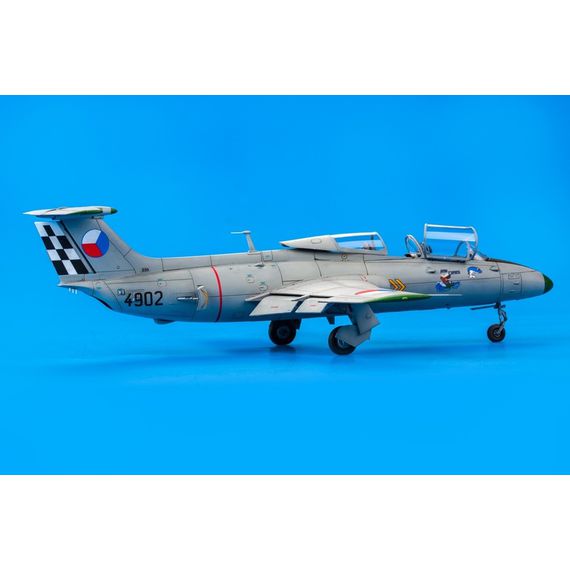 L-29 Delfin (ProfiPACK edition) Eduard 8099 1:48, image 27