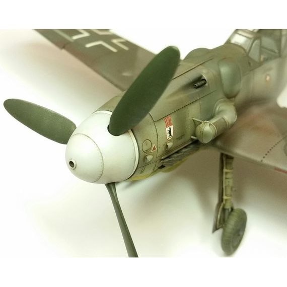 Bf 109G-6 late series (ProfiPACK edition) Eduard 82111 1:48, image 59