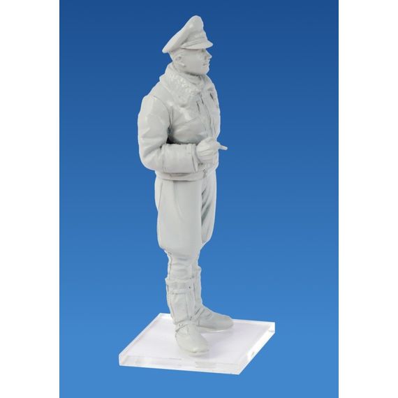 ICM48086) - ICM 1:48 - WWII Luftwaffe Pilotd & Ground Personnel EUR 13,66 - FR