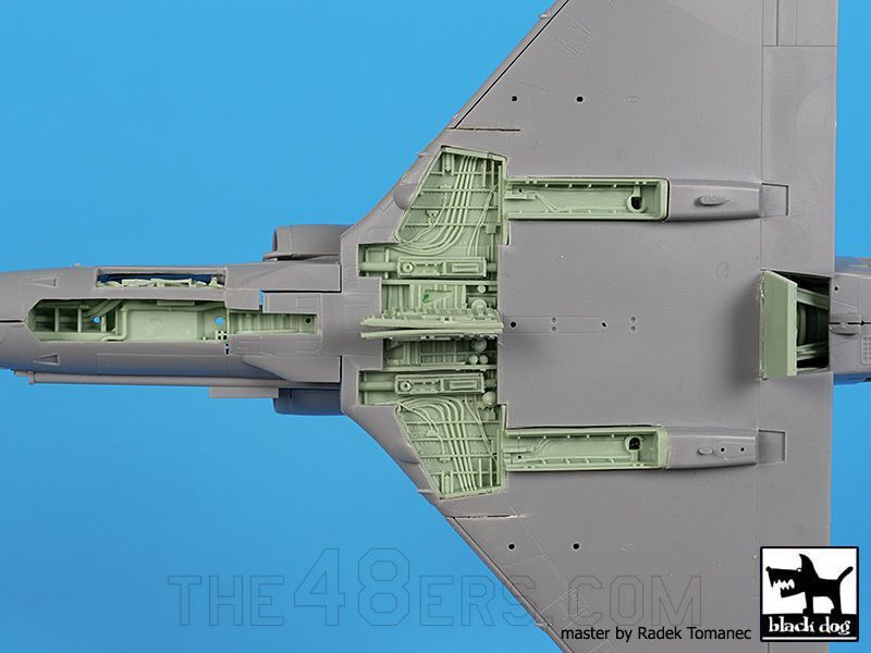 A-4 Skyhawk wheel bays + engine